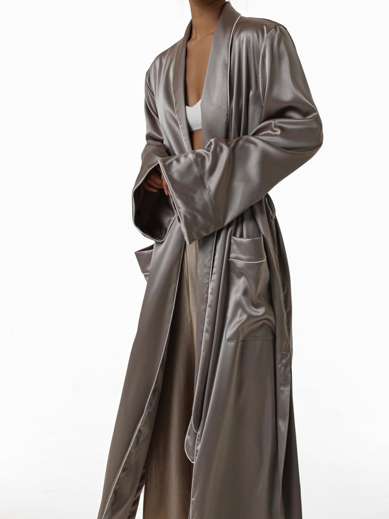 CLASSIC TRIMMED DETAIL SATIN ROBE COAT