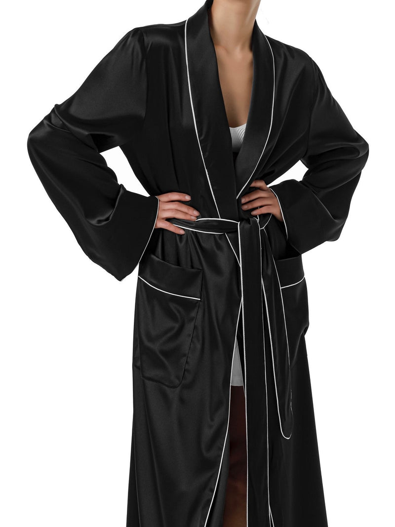 CLASSIC TRIMMED DETAIL SATIN ROBE COAT