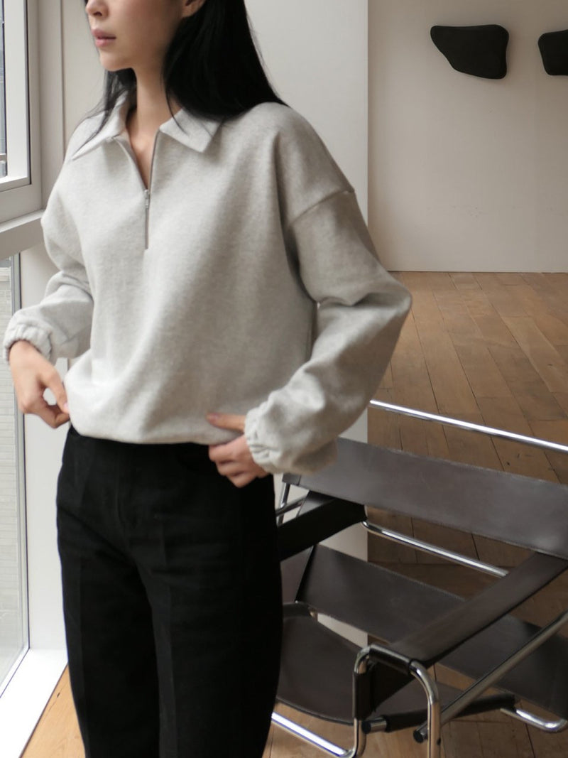 COLLAR ZIPPED BANDED SWEATSHIRT