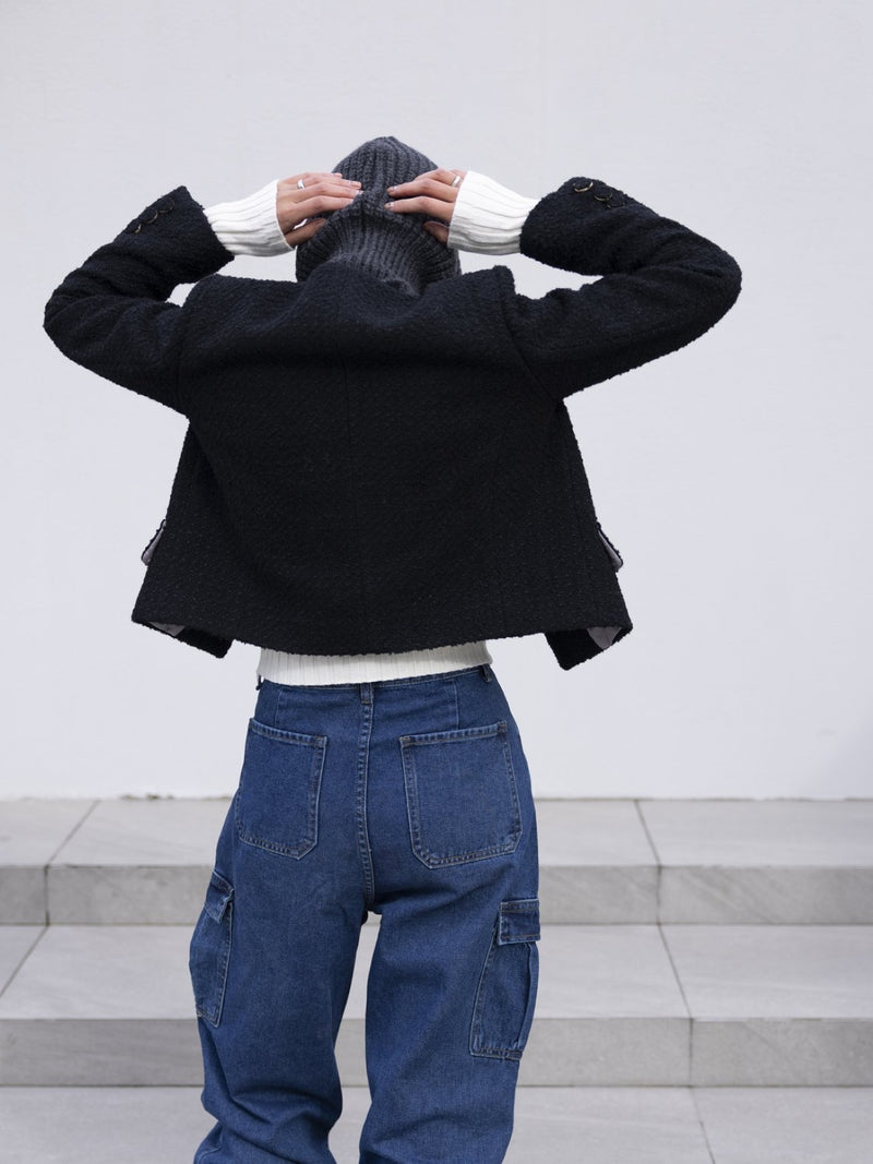 COLLARLESS TWEED JACKET