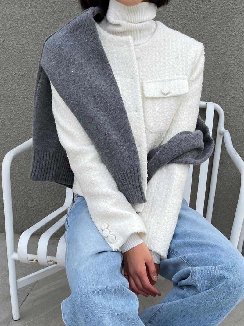 COLLARLESS TWEED JACKET