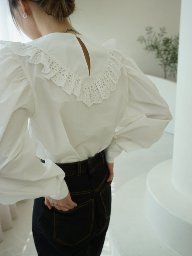 COTTON BLOUSE WITH RUFFLED LACE