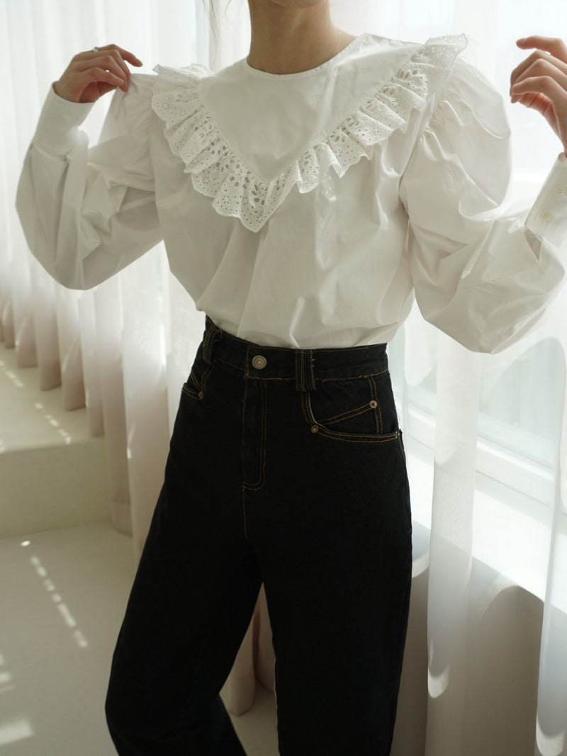 COTTON BLOUSE WITH RUFFLED LACE