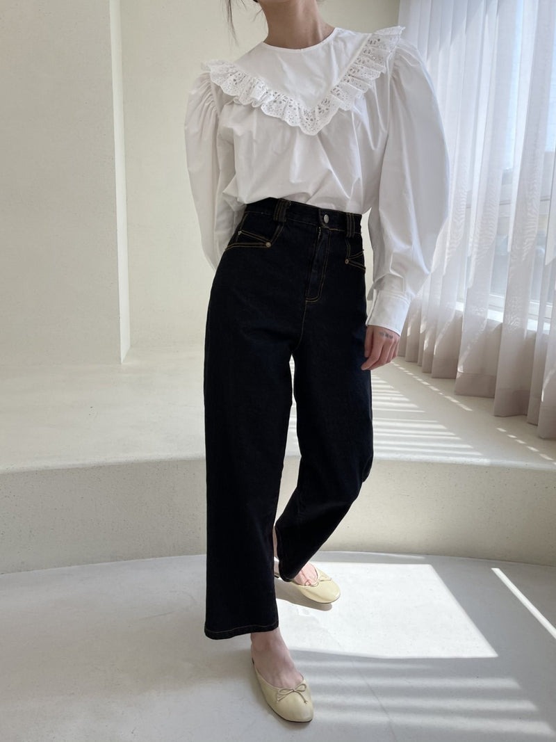 COTTON BLOUSE WITH RUFFLED LACE