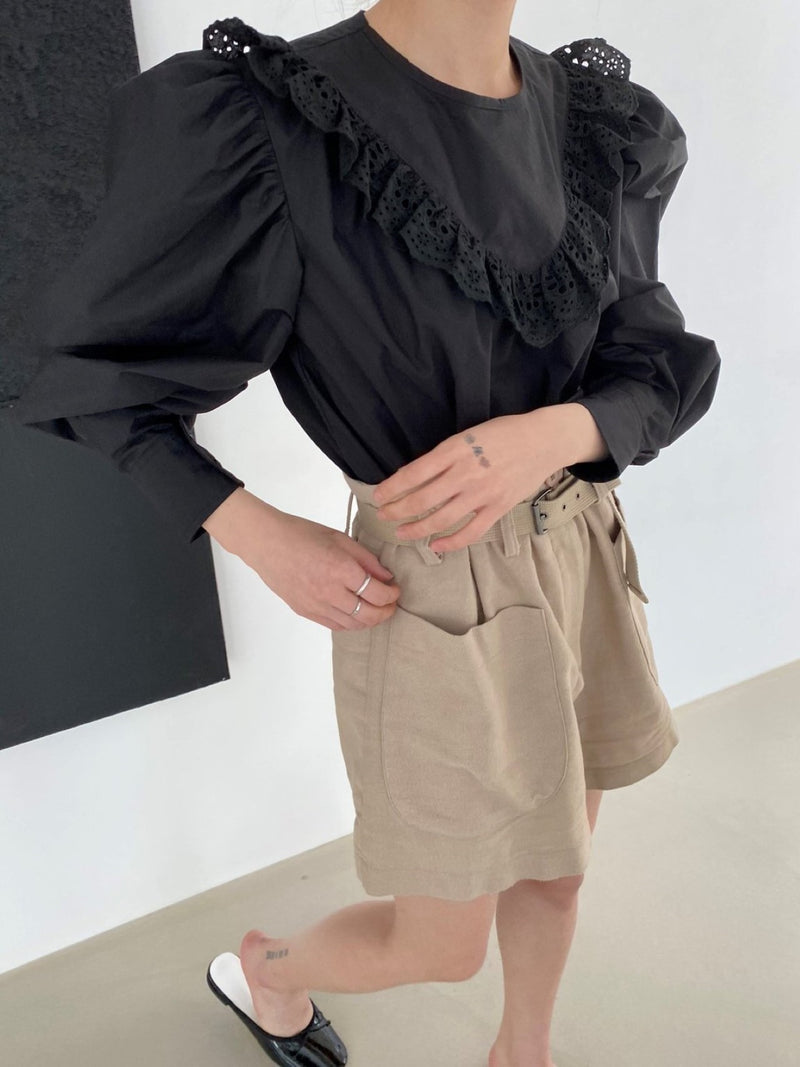 COTTON BLOUSE WITH RUFFLED LACE