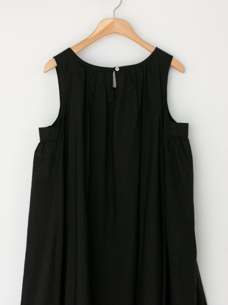 COTTON SHIRRING SLEEVELESS MAXI DRESS