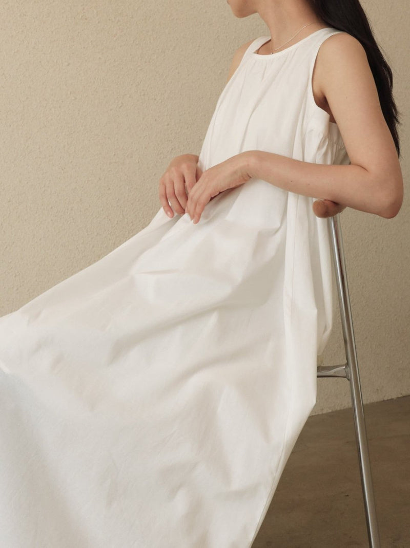 COTTON SHIRRING SLEEVELESS MAXI DRESS