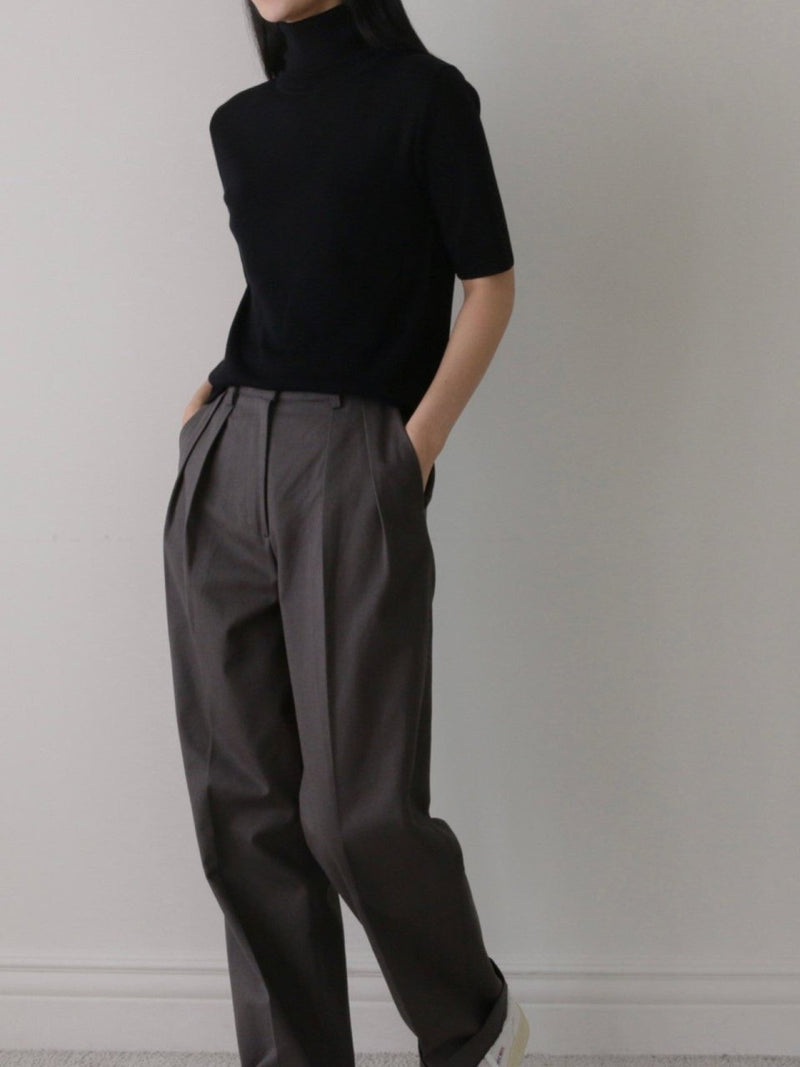 COTTON WIDE TWO PIN TUCK PANTS