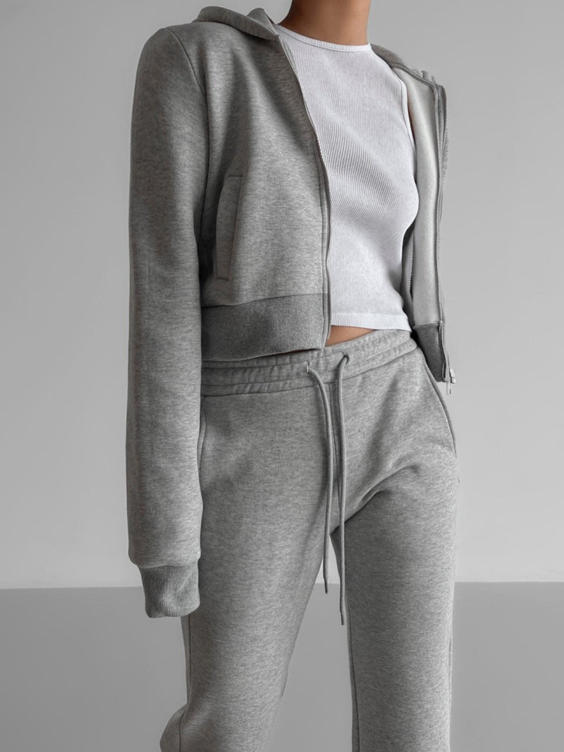 CROPPED ZIPPERED HOODIE