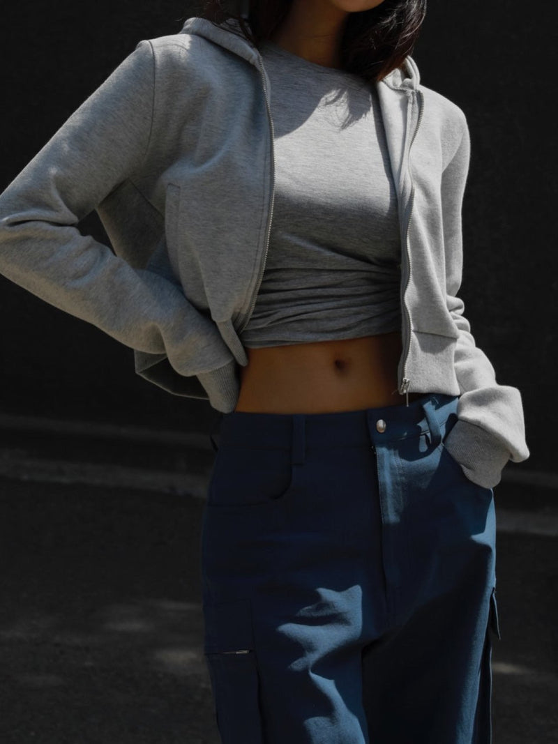 CROPPED ZIPPERED HOODIE