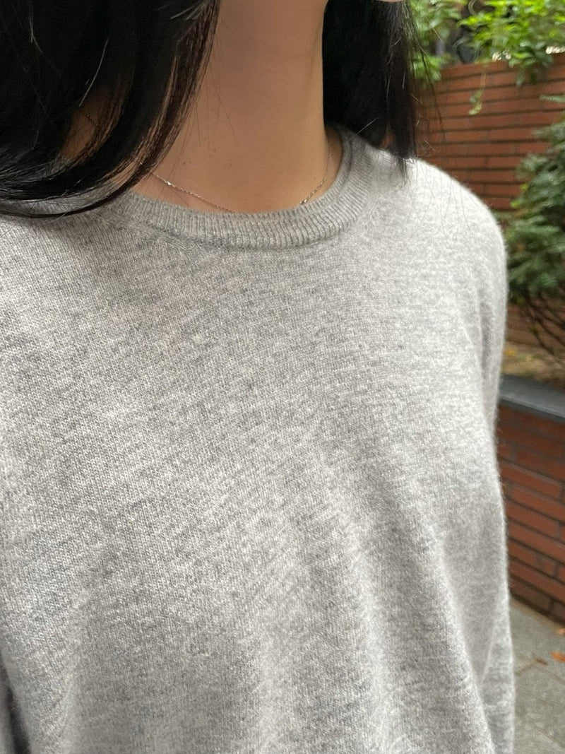 DOUBLE LIPPED ROUND NECK KNIT