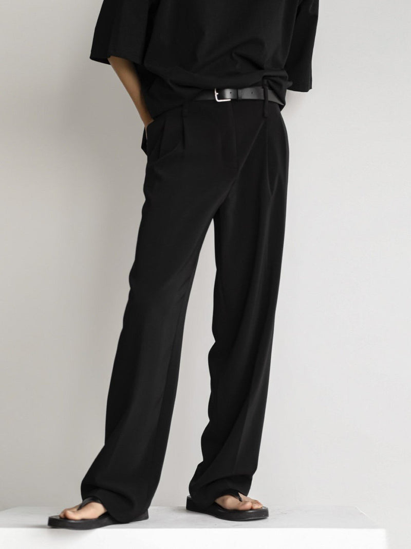 DOUBLE PLEATED STRETCH TROUSERS