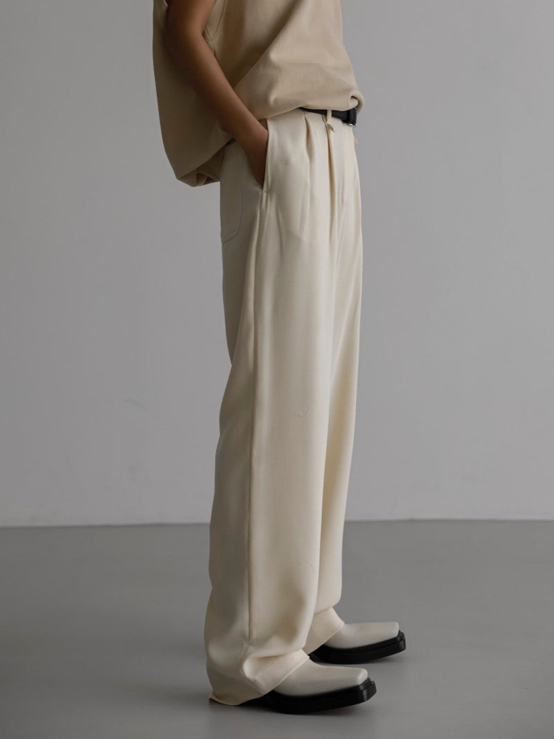 DOUBLE PLEATED STRETCH TROUSERS