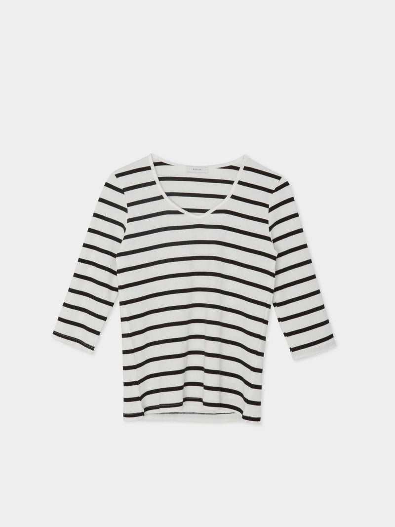 HEART NECK STRIPE T-SHIRT