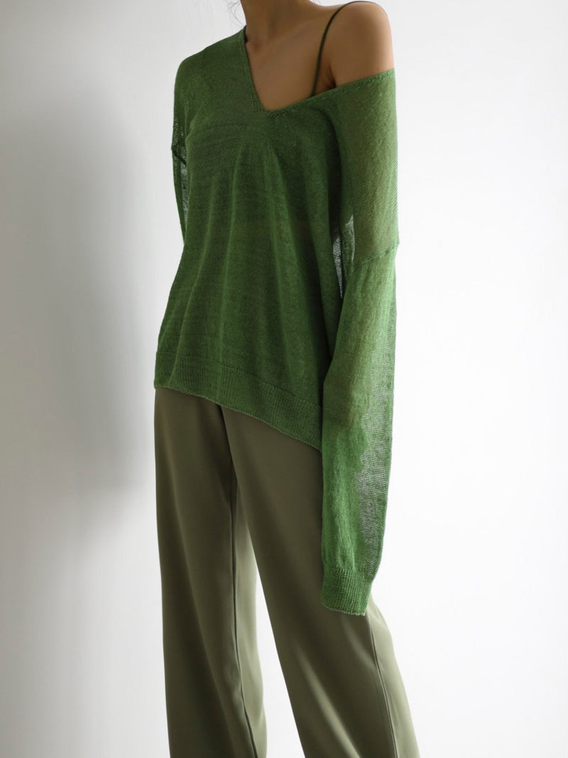 HIGH-RISE WIDE LEG CREPE TROUSERS