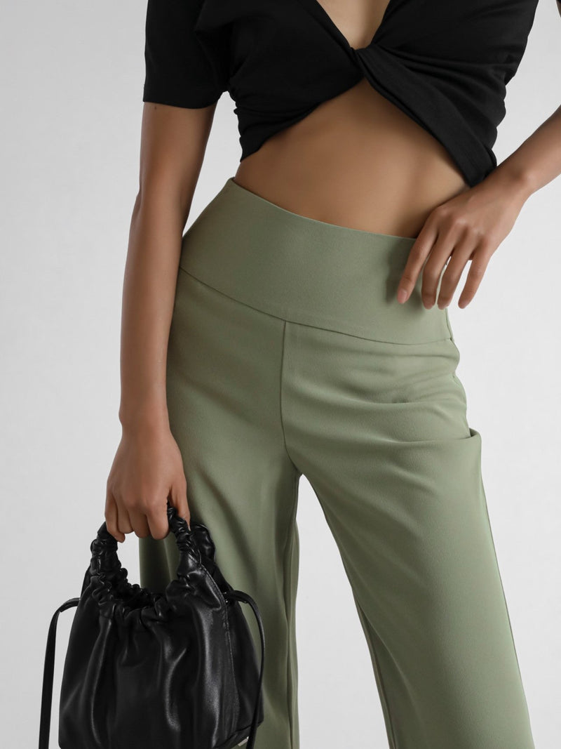 HIGH-RISE WIDE LEG CREPE TROUSERS