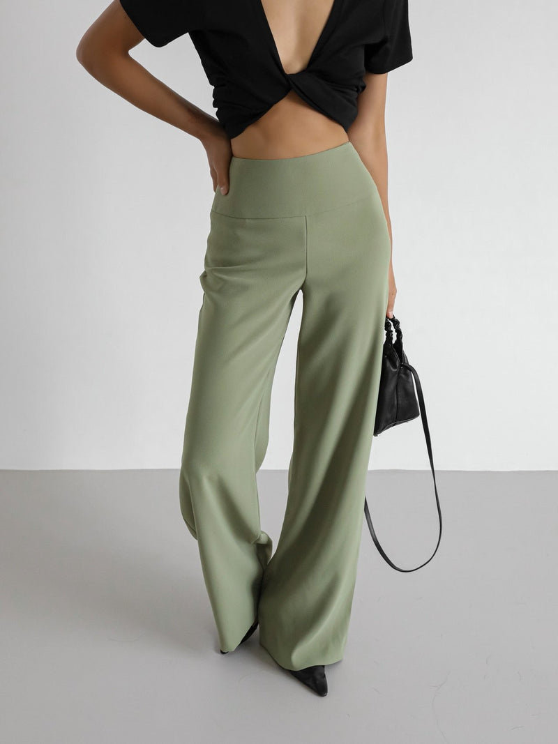 HIGH-RISE WIDE LEG CREPE TROUSERS