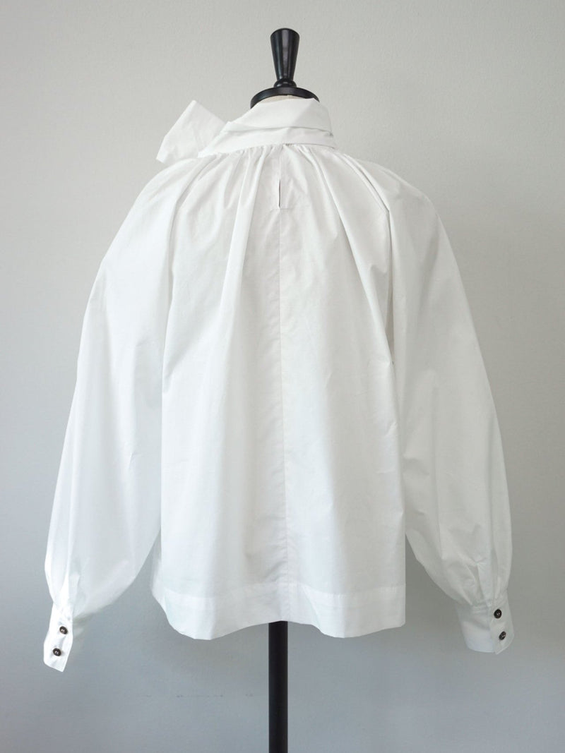 HIGH NECK COTTON BLOUSE WITH NECK TIE