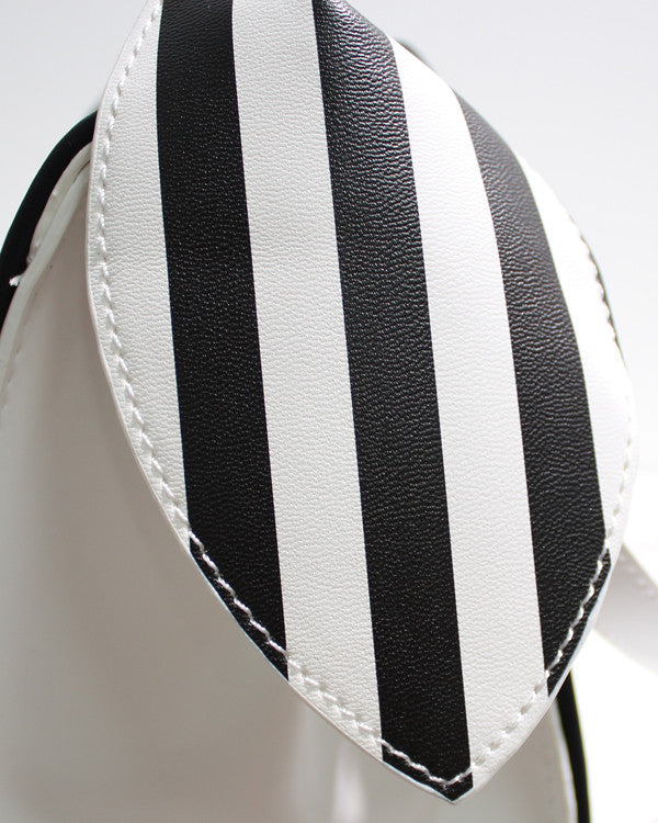 CONTRAST HANDLE BAG