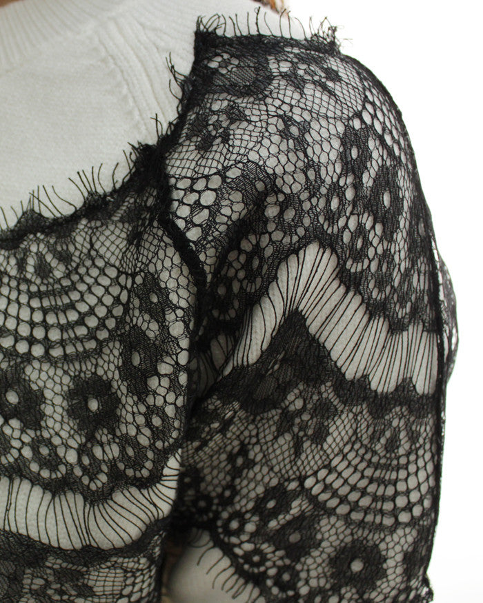 LACE PANEL KNIT SWEATER