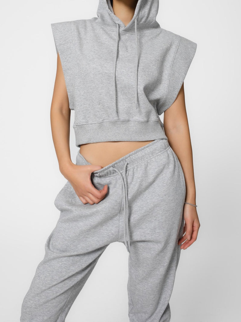 KITSCH SLEEVELESS CROPPED HOODIE