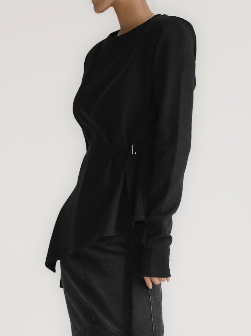 LONG SLEEVE ASYMMETRICAL TIE-UP TOP