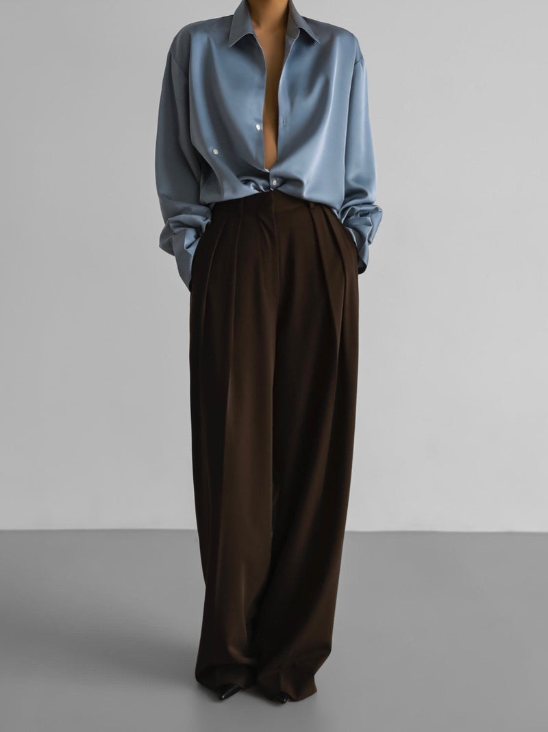 LOW WAISTED DOUBLE PLEATED WIDE TROUSERS