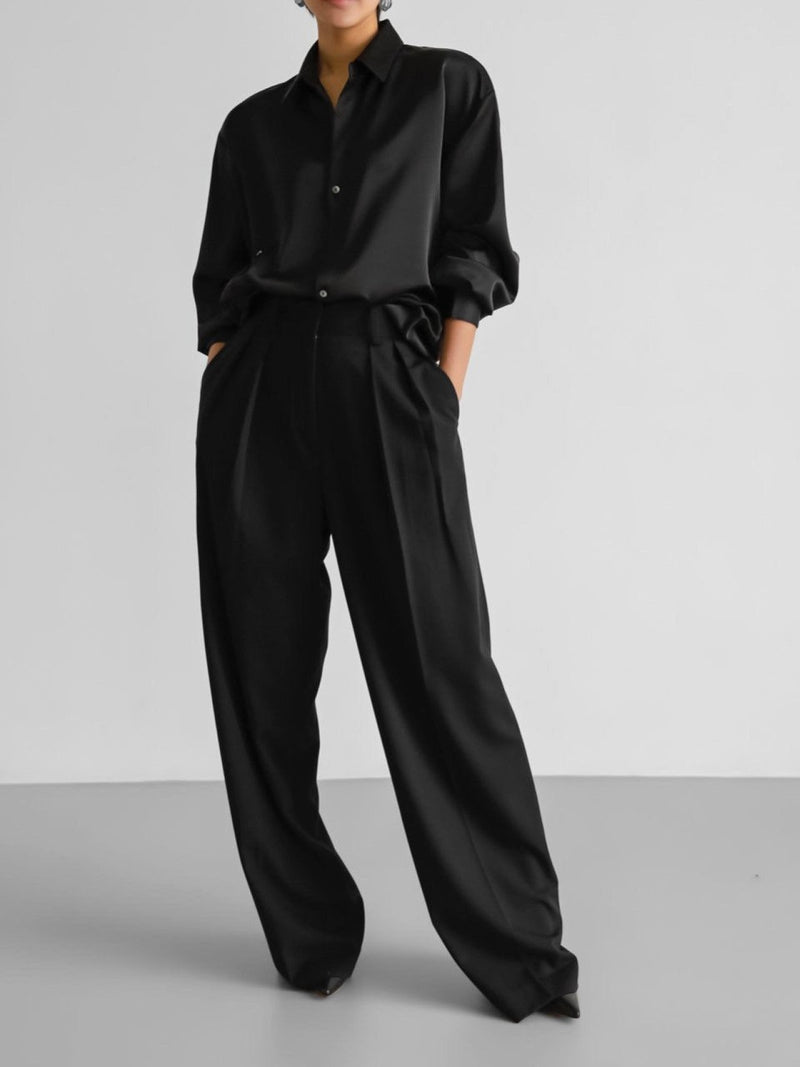 LOW WAISTED DOUBLE PLEATED WIDE TROUSERS