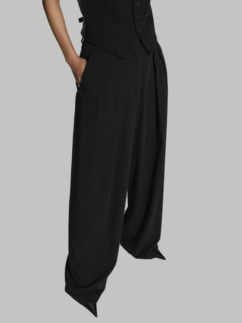 LOW WAISTED DOUBLE PLEATED WIDE TROUSERS