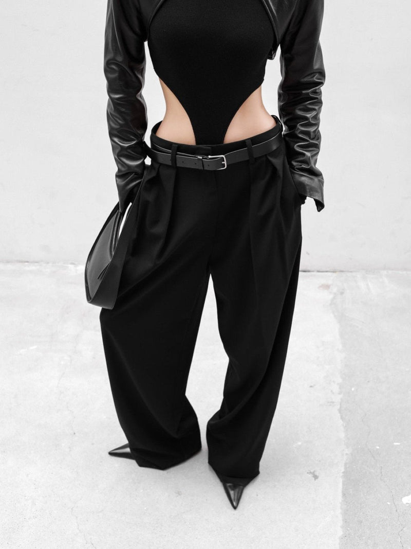 LOW WAISTED DOUBLE PLEATED WIDE TROUSERS