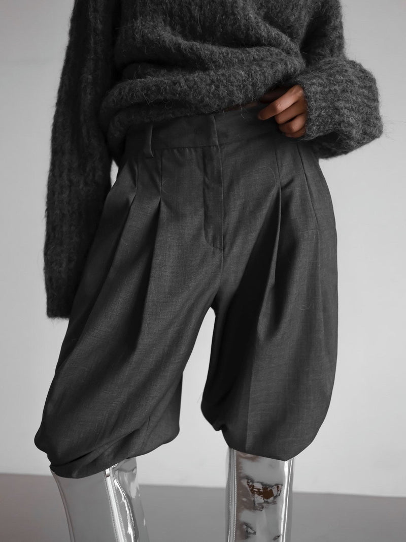 MAXI LENGTH WIDE PIN TUCK TROUSERS