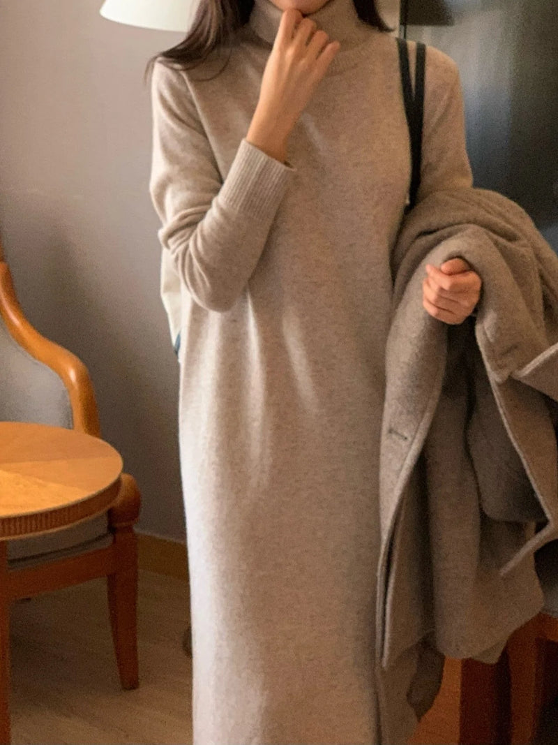 MERINO WOOL CASHMERE TURTLENECK DRESS