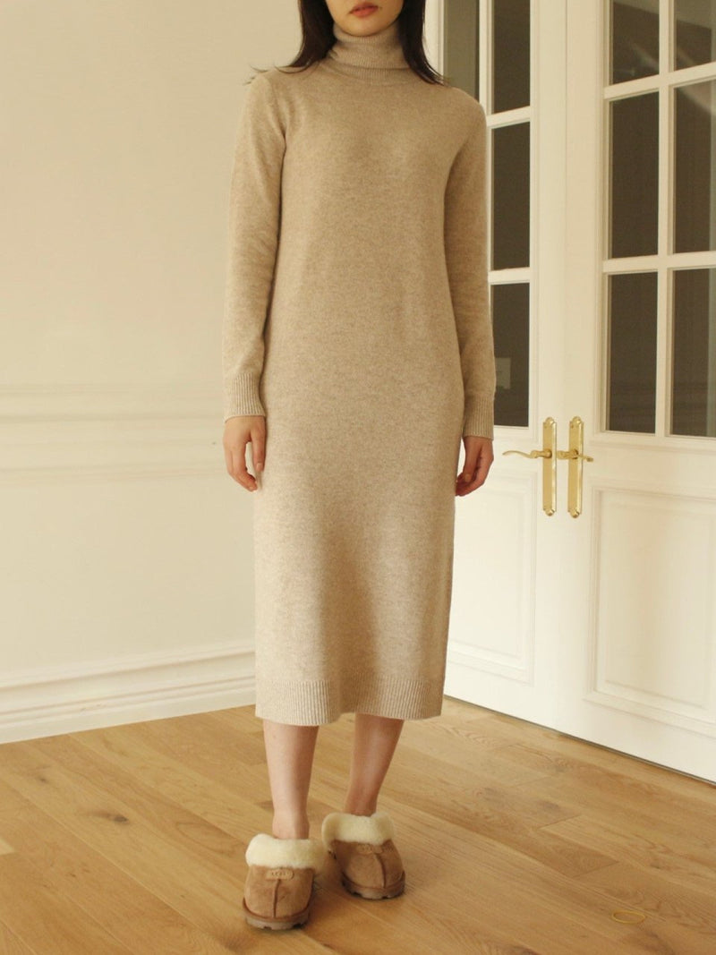 MERINO WOOL CASHMERE TURTLENECK DRESS