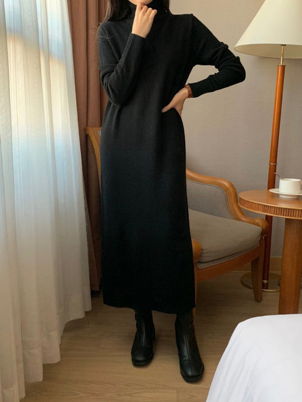 MERINO WOOL CASHMERE TURTLENECK DRESS