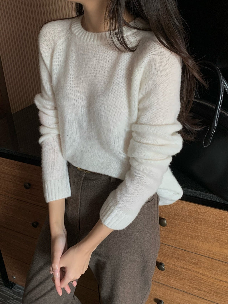 MERINO WOOL O-NECK KNIT