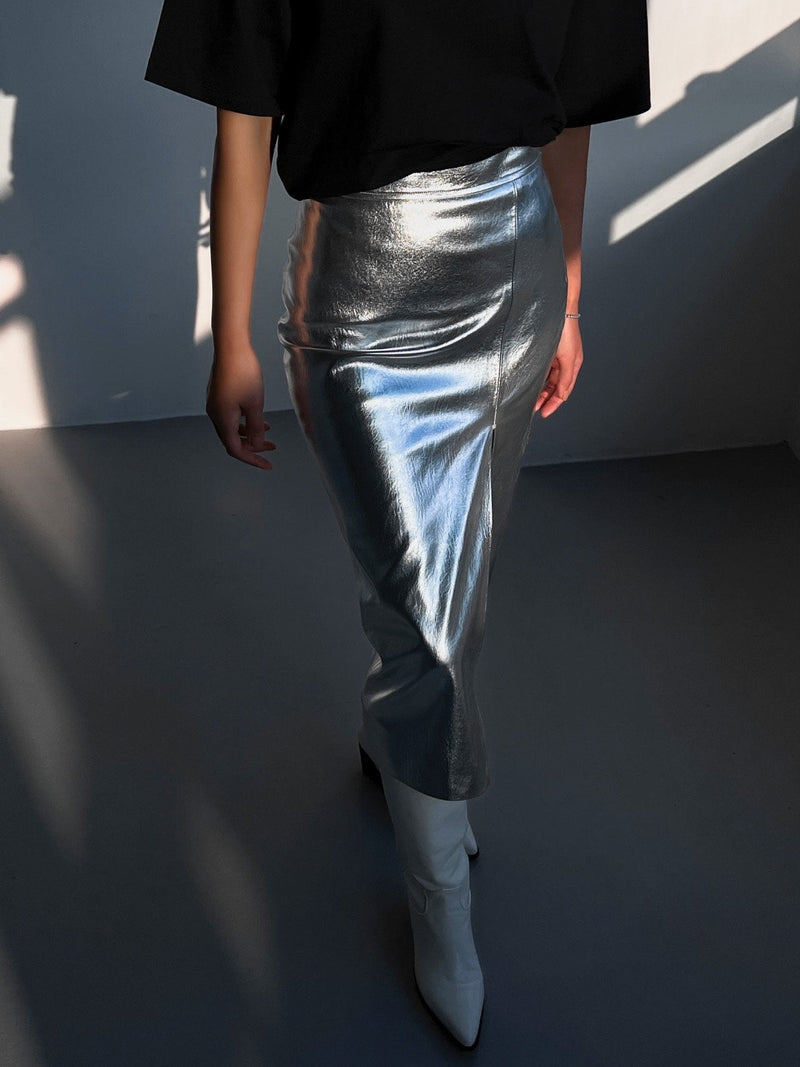 METALLIC VEGAN LEATHER PENCIL SKIRT