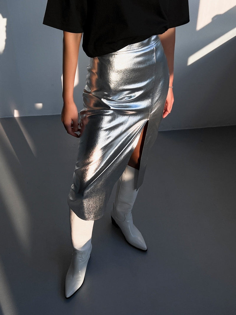 METALLIC VEGAN LEATHER PENCIL SKIRT