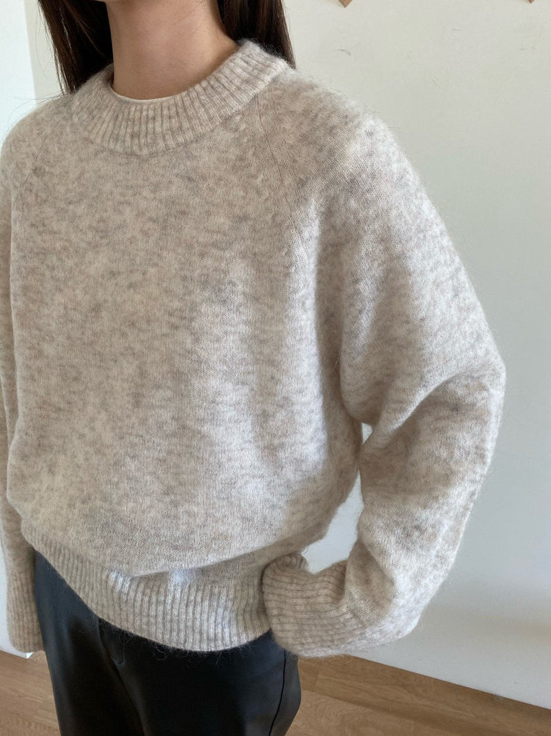 MOHAIR ROUND NECK KNIT