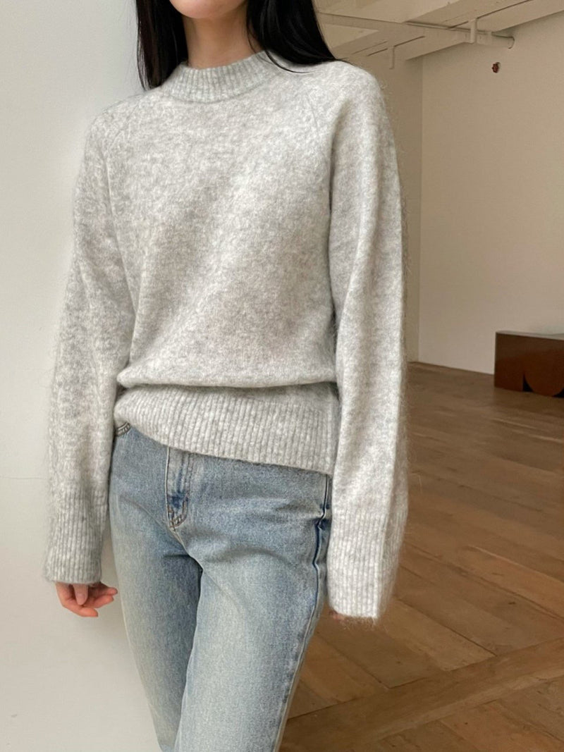 MOHAIR ROUND NECK KNIT