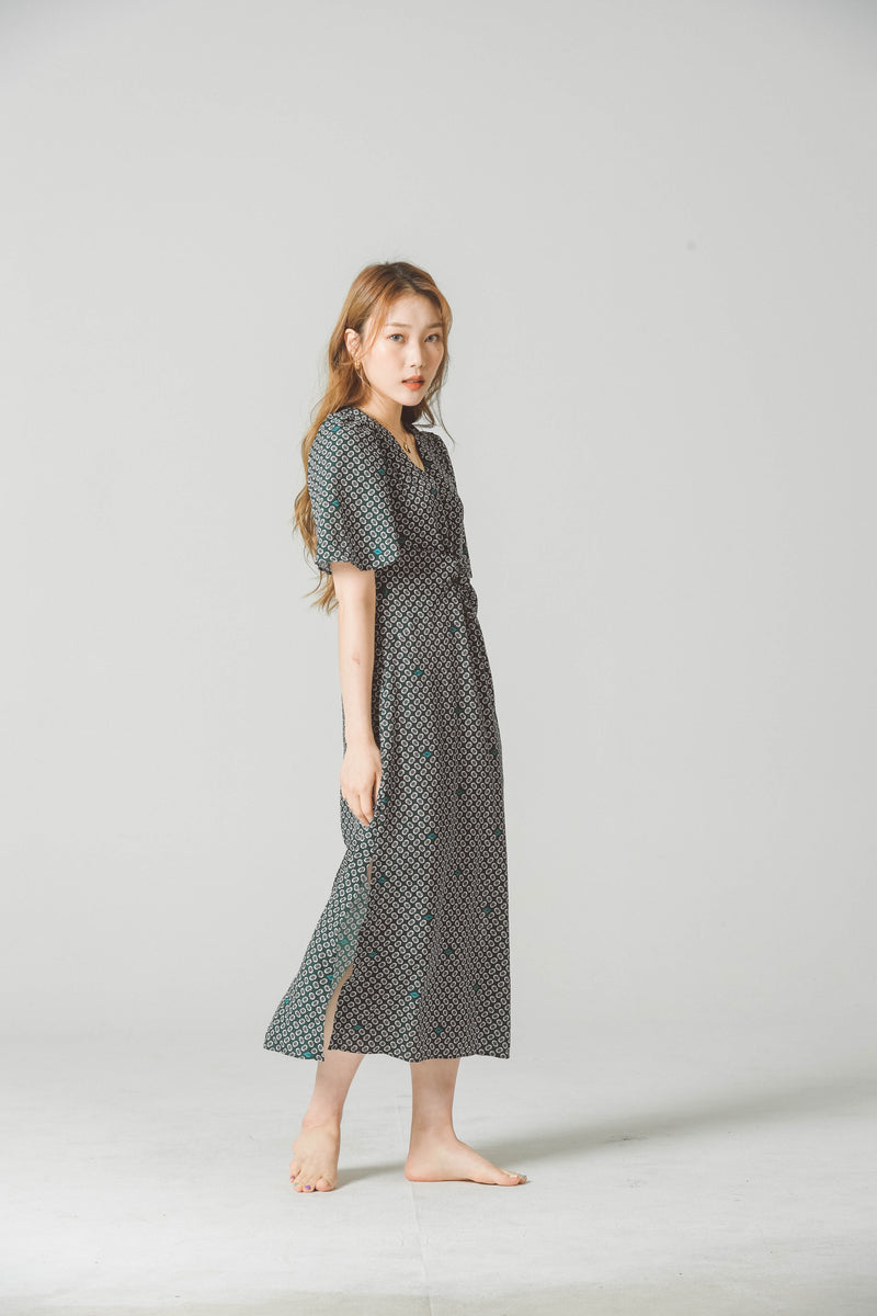 PATTERNED MIDI DRESS