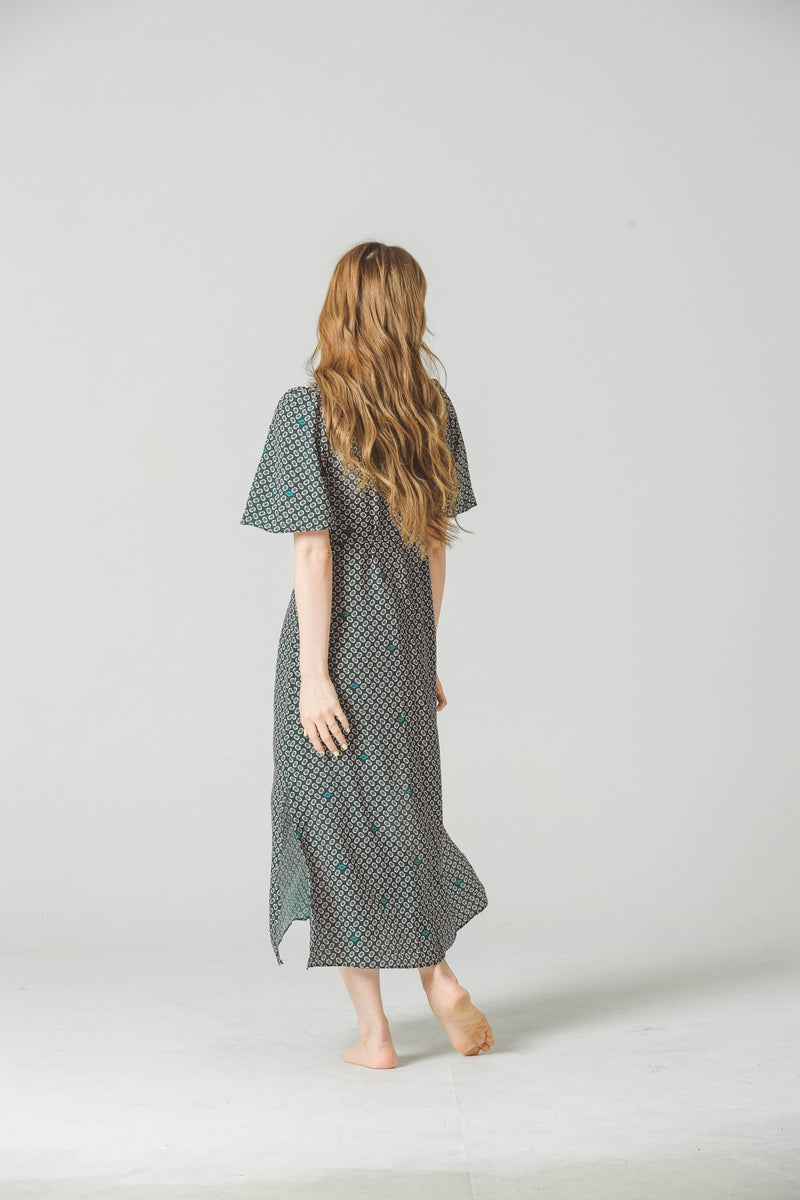 PATTERNED MIDI DRESS