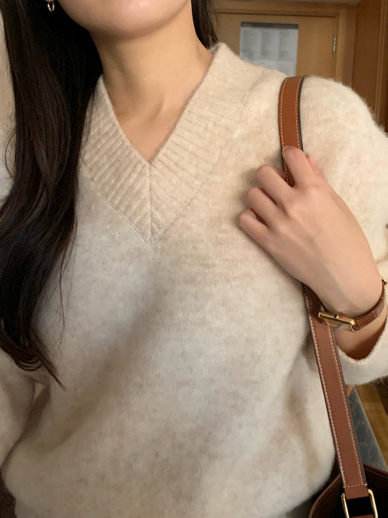 NEROLI MOHAIR V NECK KNIT