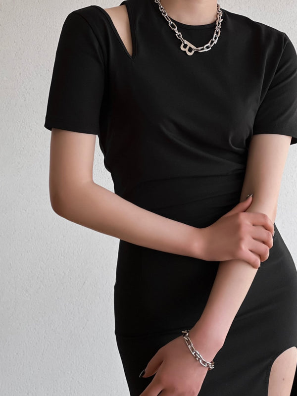 ONE SHOULDER CUT OUT DETAIL CROPPED T-SHIRT