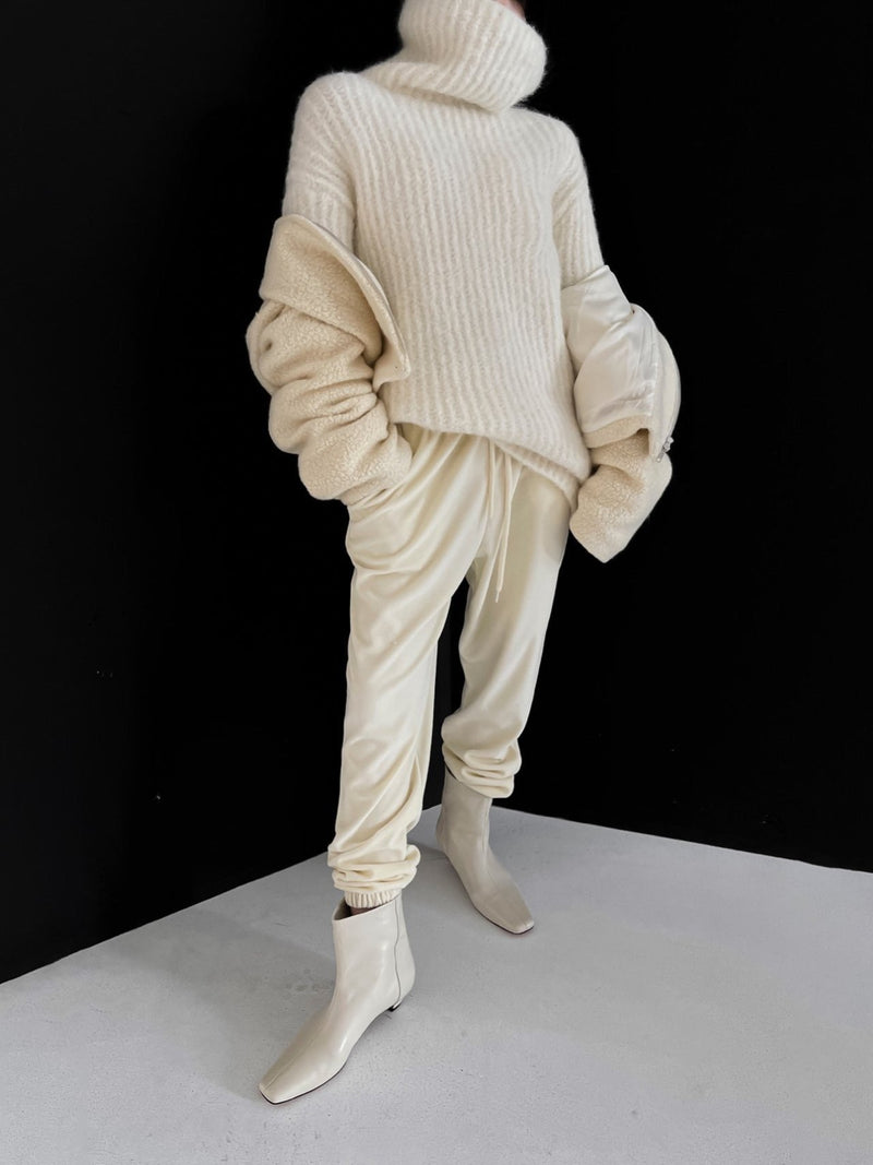 OVERSIZED ALPACA RIBBED TURTLENECK