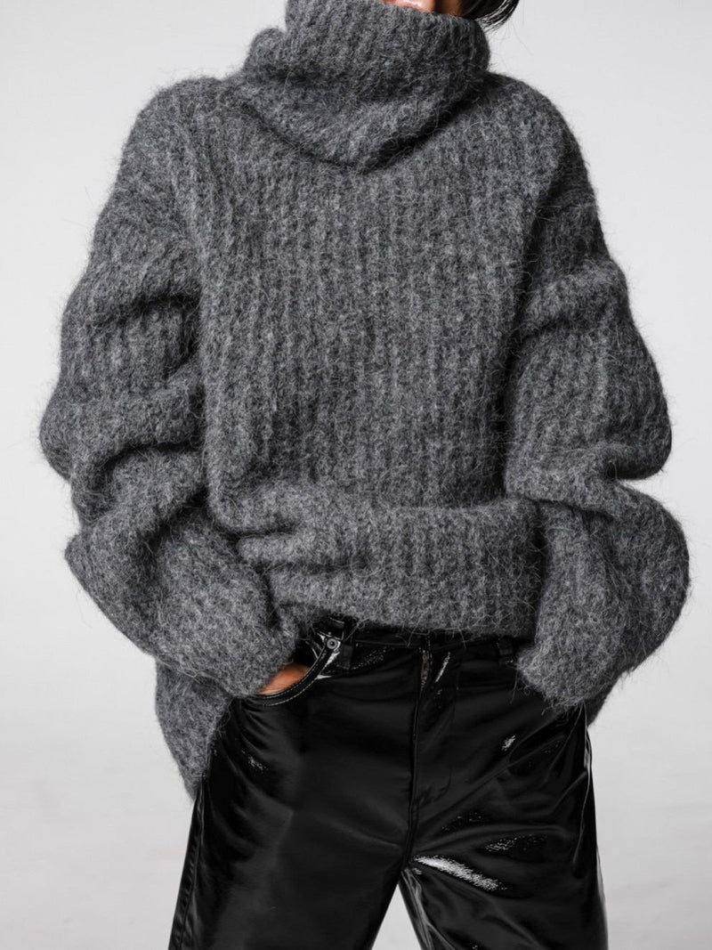 OVERSIZED ALPACA RIBBED TURTLENECK