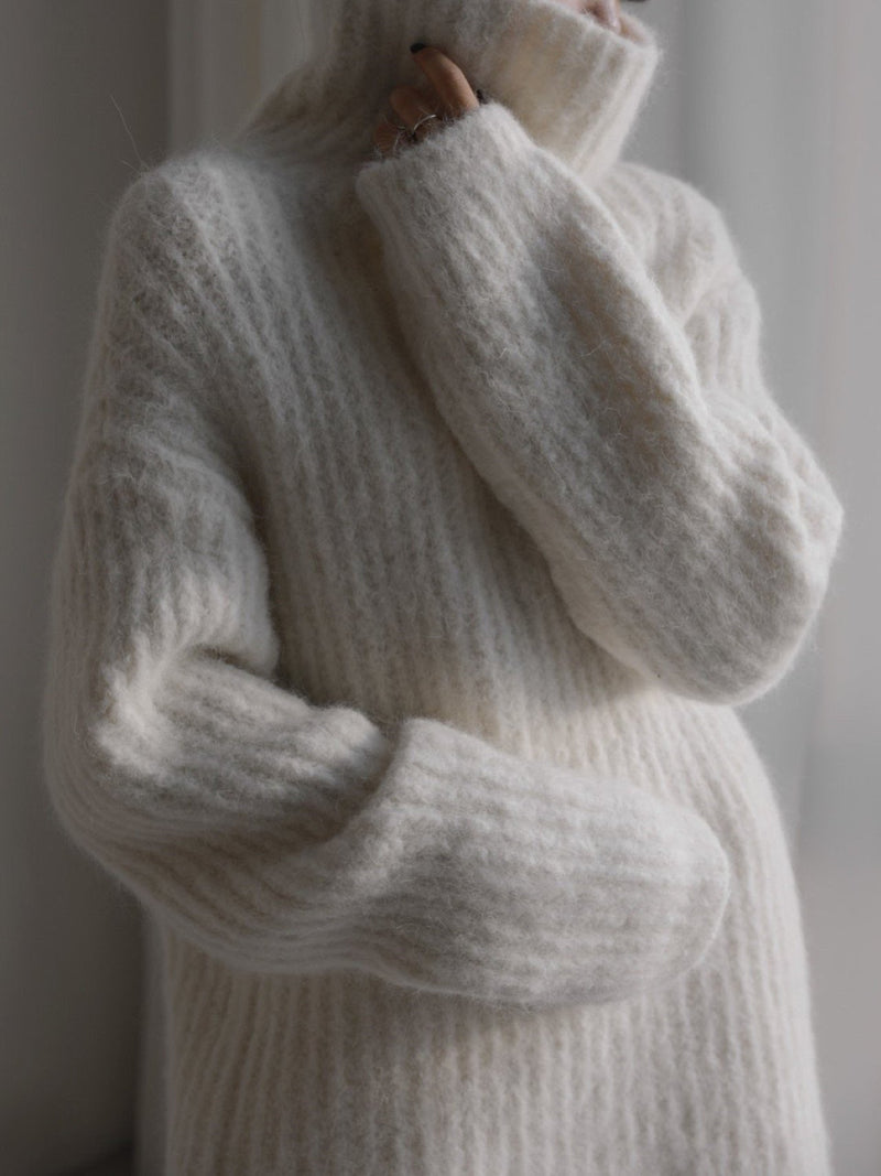 OVERSIZED ALPACA RIBBED TURTLENECK