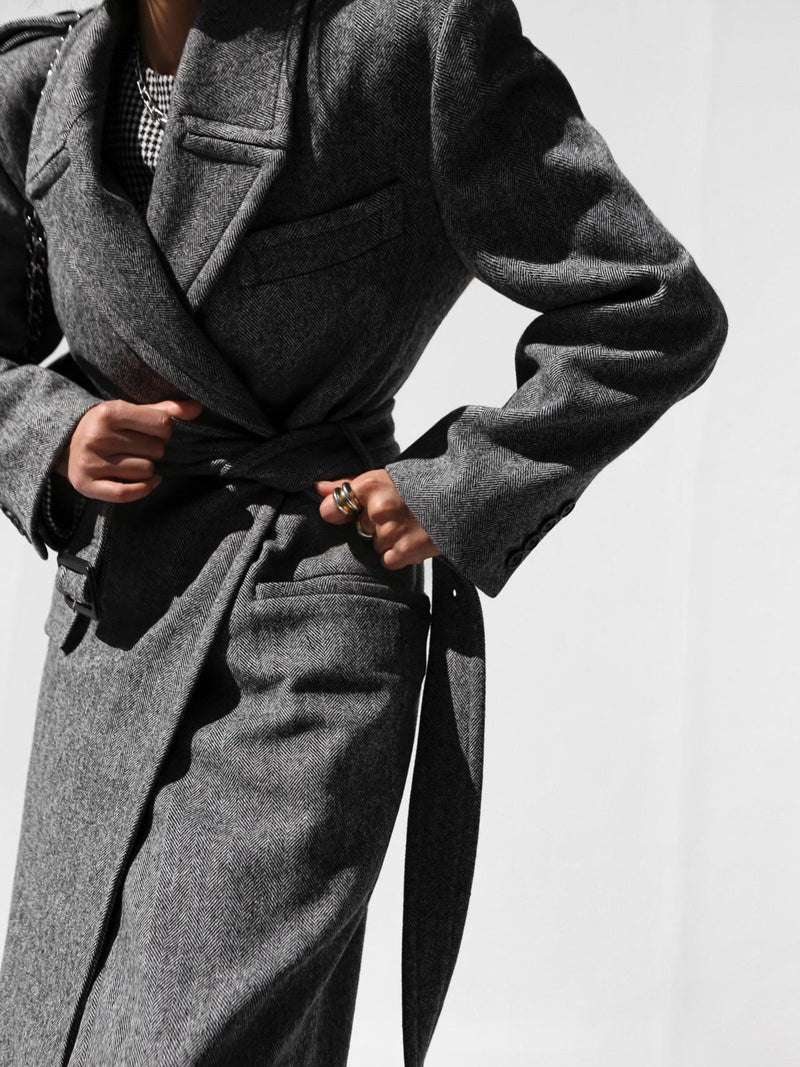 OVERSIZED HERRINGBONE BELTED COAT