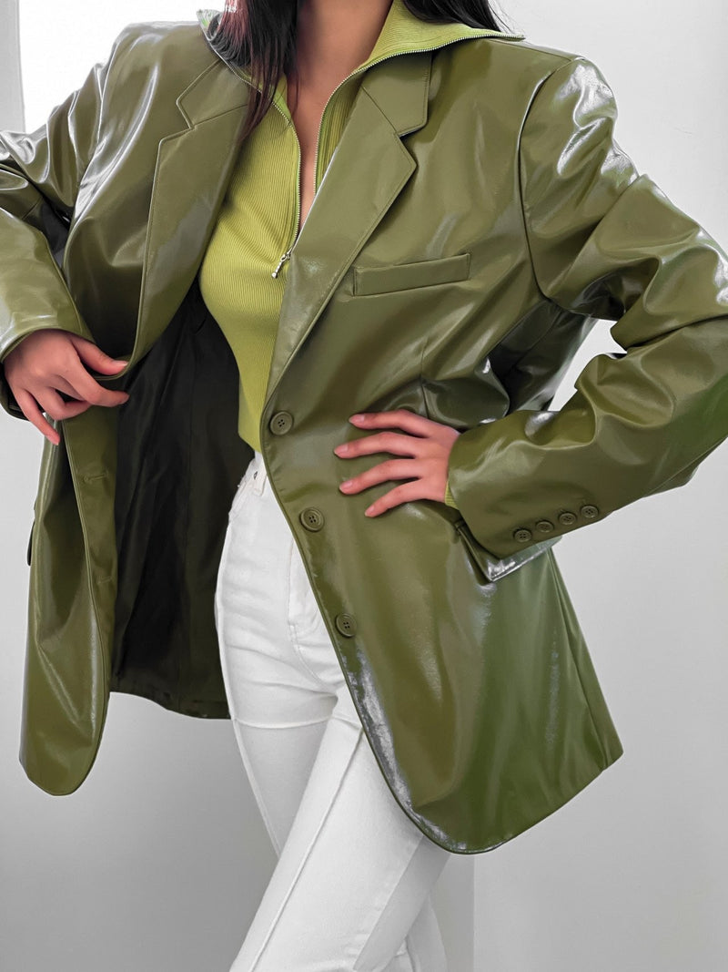 OVERSIZED PATENT LEATHER BLAZER