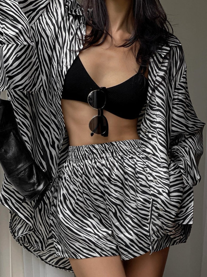 OVERSIZED SATIN ZEBRA SHIRT