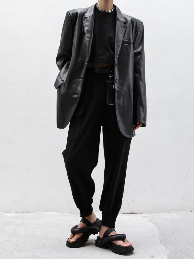 OVERSIZED VEGAN LEATHER BLAZER